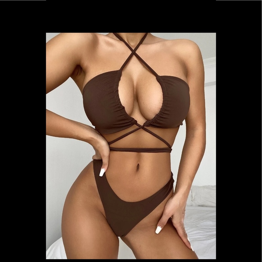 NWOT Cross Halter High Cut Bikini Swimsuit